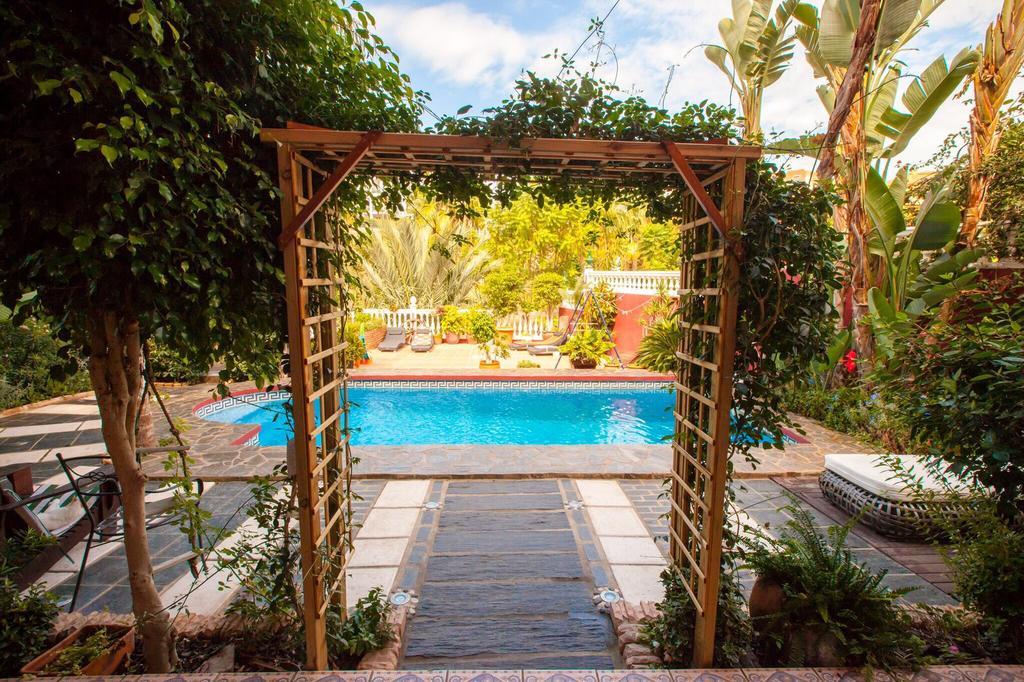 Majestic Villa By The Beach Heated Private Pool & Jacuzzi Бенальмадена Экстерьер фото